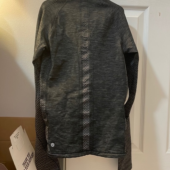 Lululemon Ready To Run Jacket | Size 2 - Picture 2 of 2